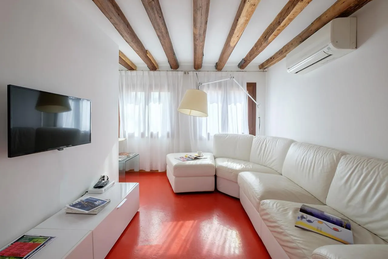 Apartment Ferienwohnung The Lion'S House Apt4 Venedig